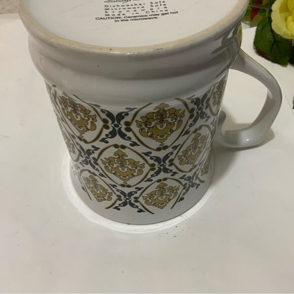 Signature Housewares Room Creative Chateaux Coffee Mug 2014 Stoneware - Picture 5 of 7